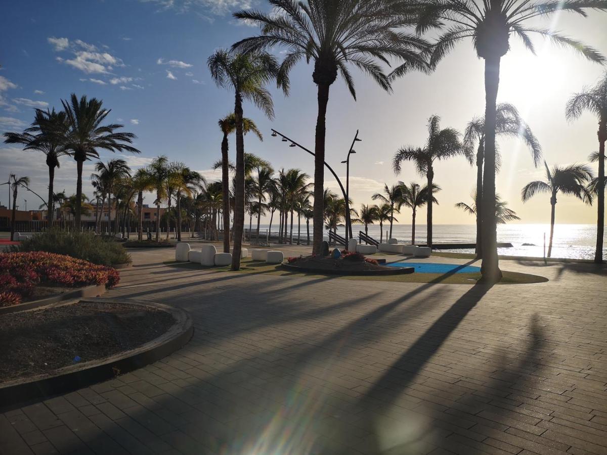 Modern House With 2 Bedrooms Near The Beach Castillo del Romeral Eksteriør billede