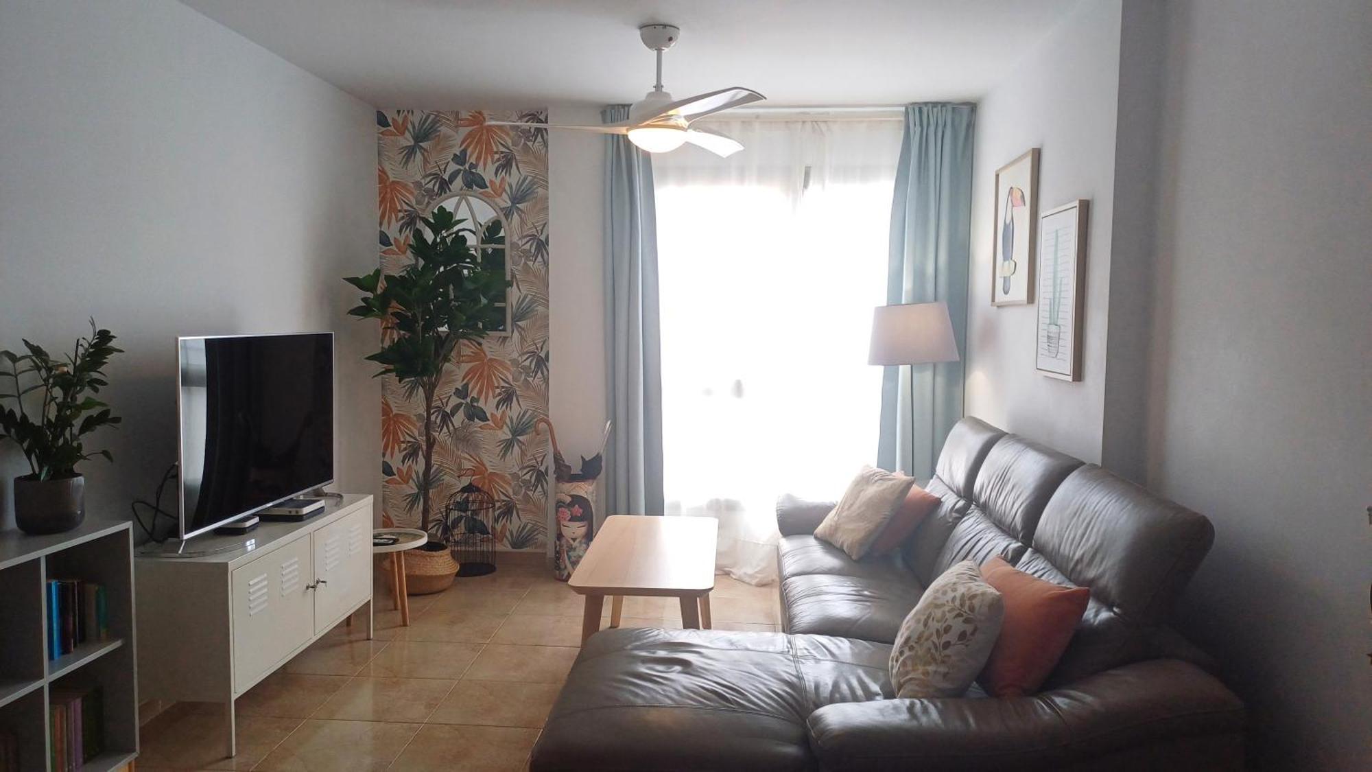 Modern House With 2 Bedrooms Near The Beach Castillo del Romeral Eksteriør billede
