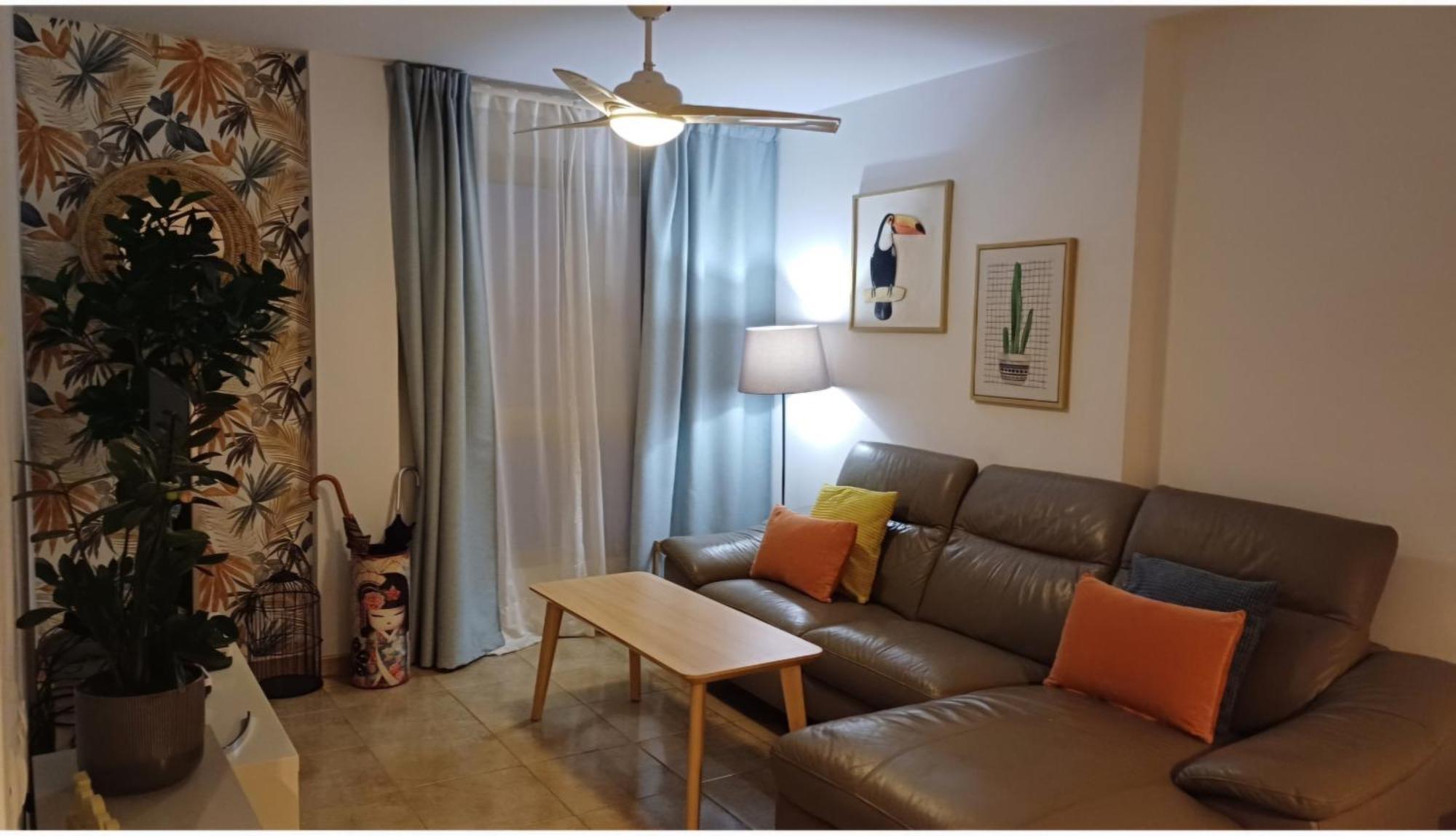Modern House With 2 Bedrooms Near The Beach Castillo del Romeral Eksteriør billede