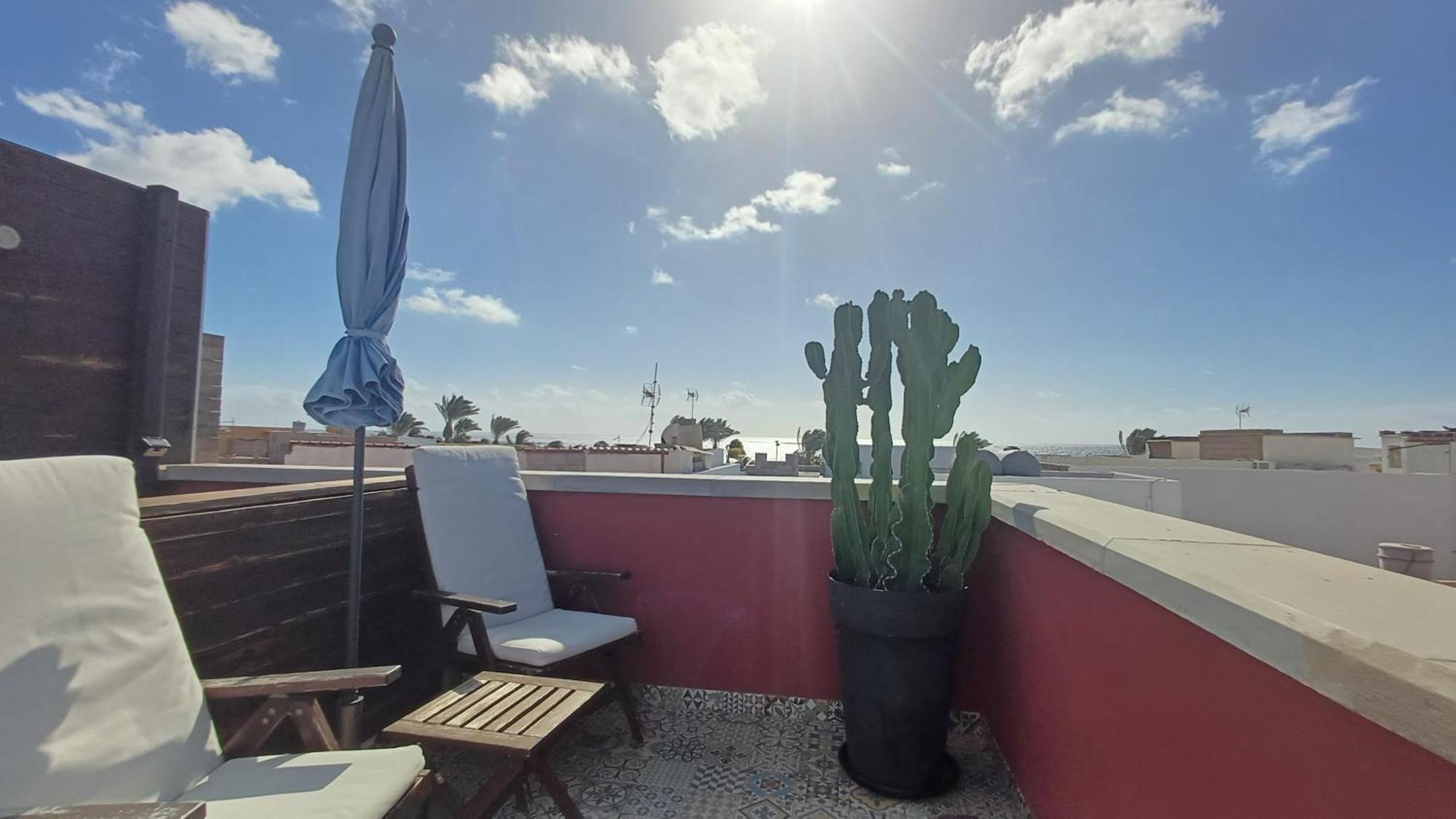 Modern House With 2 Bedrooms Near The Beach Castillo del Romeral Eksteriør billede