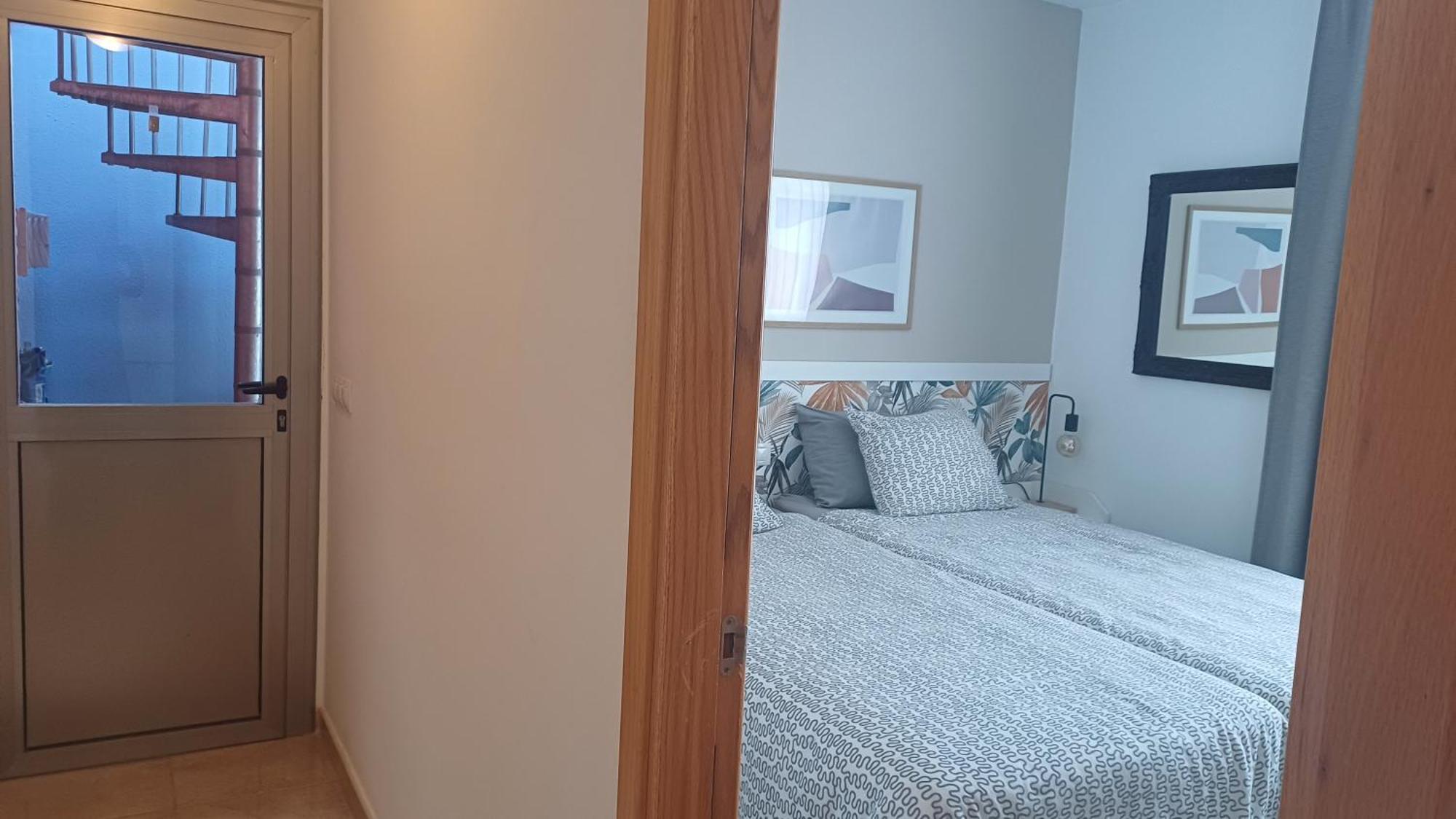 Modern House With 2 Bedrooms Near The Beach Castillo del Romeral Eksteriør billede