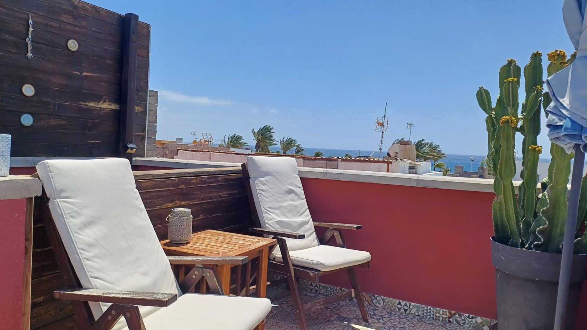 Modern House With 2 Bedrooms Near The Beach Castillo del Romeral Eksteriør billede